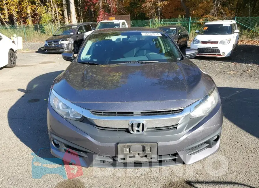 19XFC2F58HE210378 Photo# 5