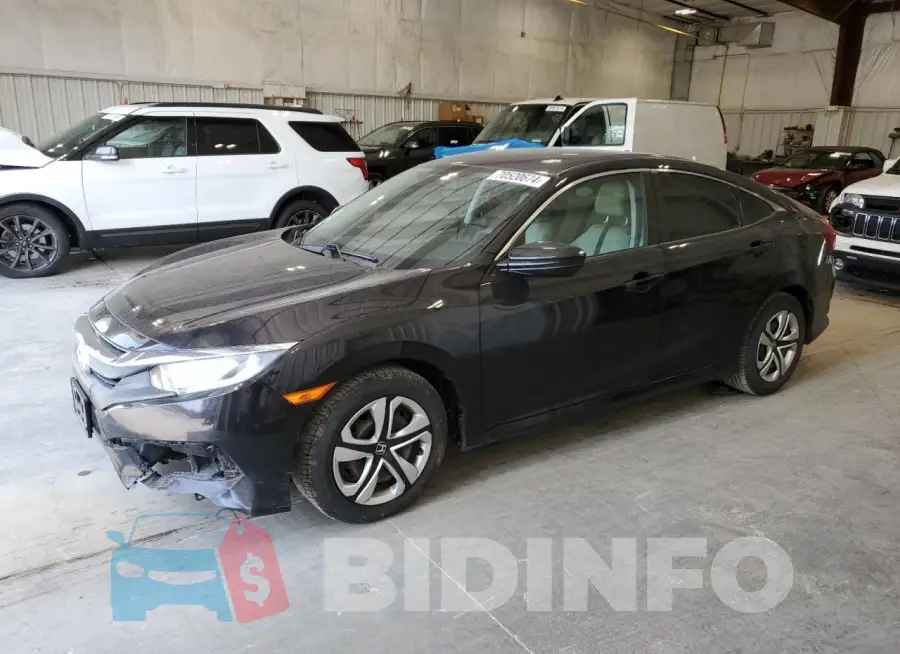 19XFC2F5XGE089822 Photo# 1