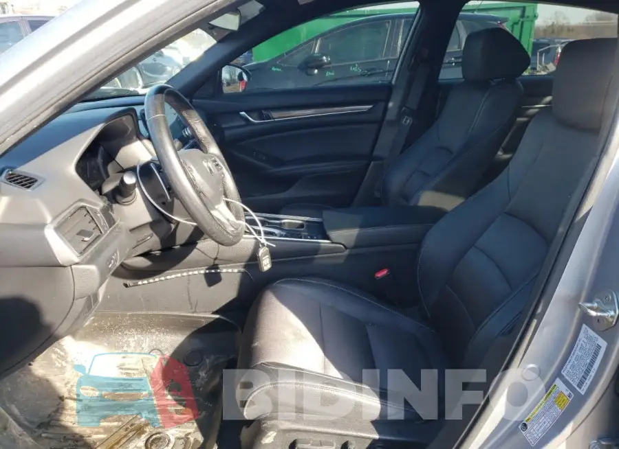 1HGCV1F30KA104587 Photo# 7