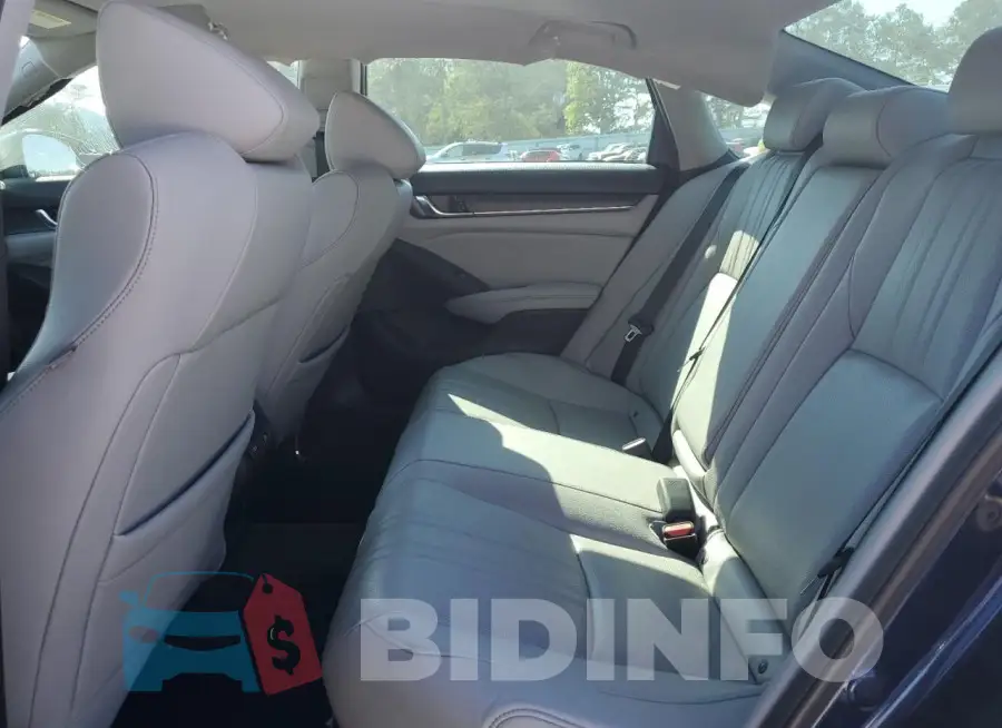1HGCV3F59LA016605 Photo# 10