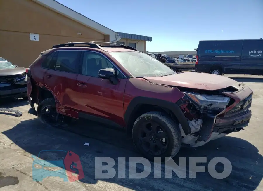 2T3S1RFV2NW249836 Photo# 4