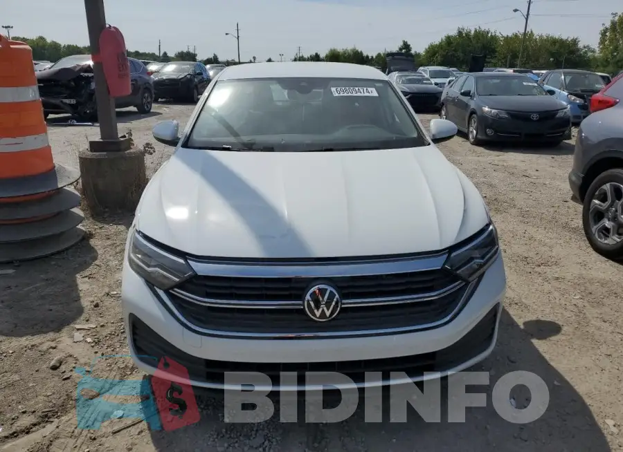 3VW5M7BU1RM064302 Photo# 5