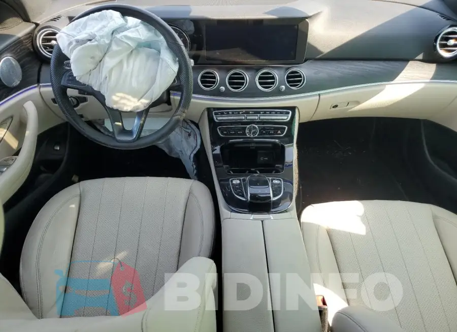 WDDZF4KB7HA048974 Photo# 8