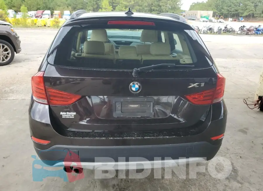 WBAVM1C56FV316518 Photo# 6