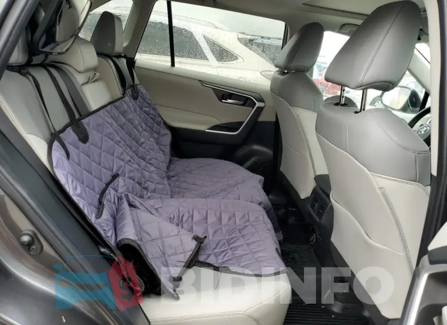 2T3C1RFV6PC234622 Photo# 11