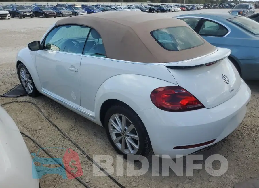 3VW5DAAT3JM516521 Photo# 2