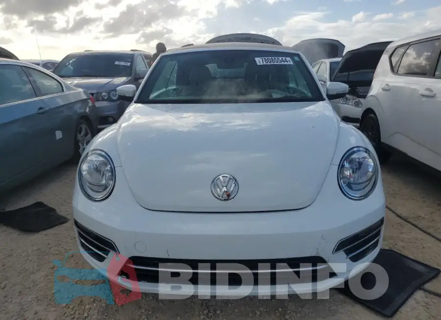 3VW5DAAT3JM516521 Photo# 5