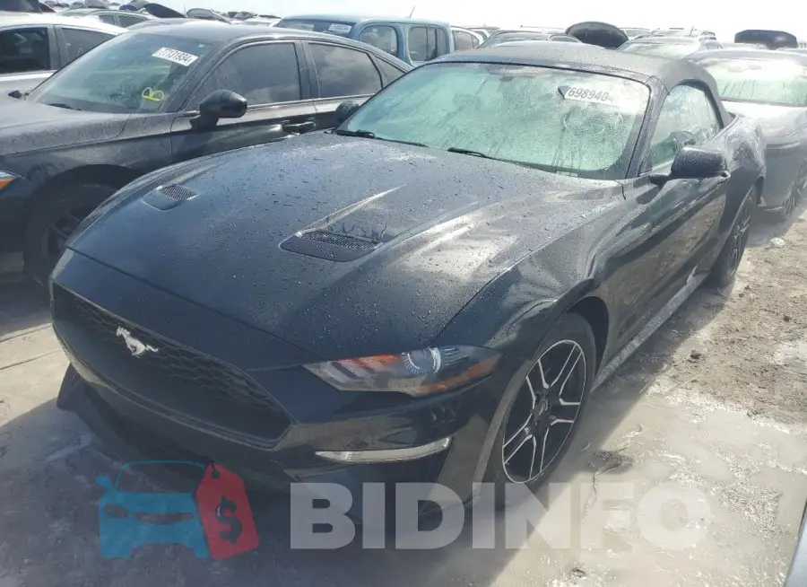 1FATP8UH9J5109879 Photo# 1