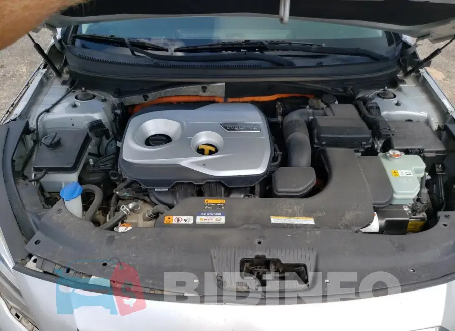KMHE24L19GA038578 Photo# 11