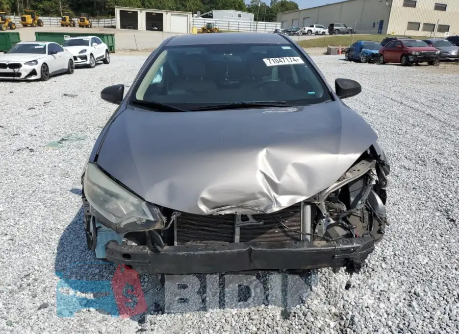 2T1BURHE2GC601556 Photo# 5