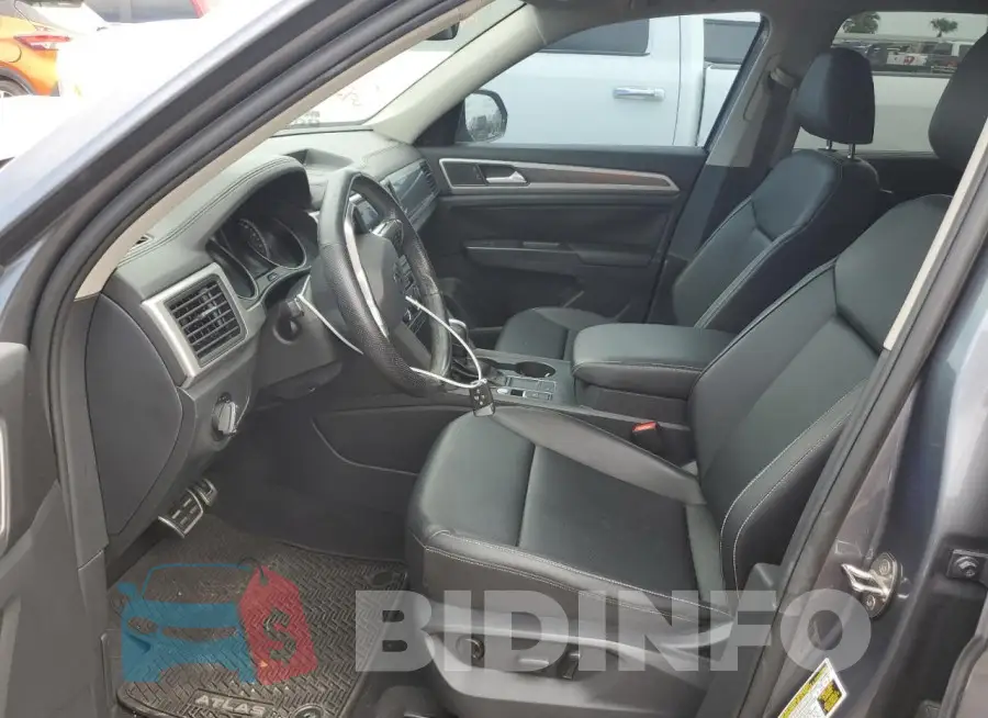 1V2MR2CA1MC510917 Photo# 7