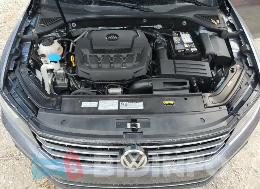 1VWLA7A37KC001155 Photo# 11