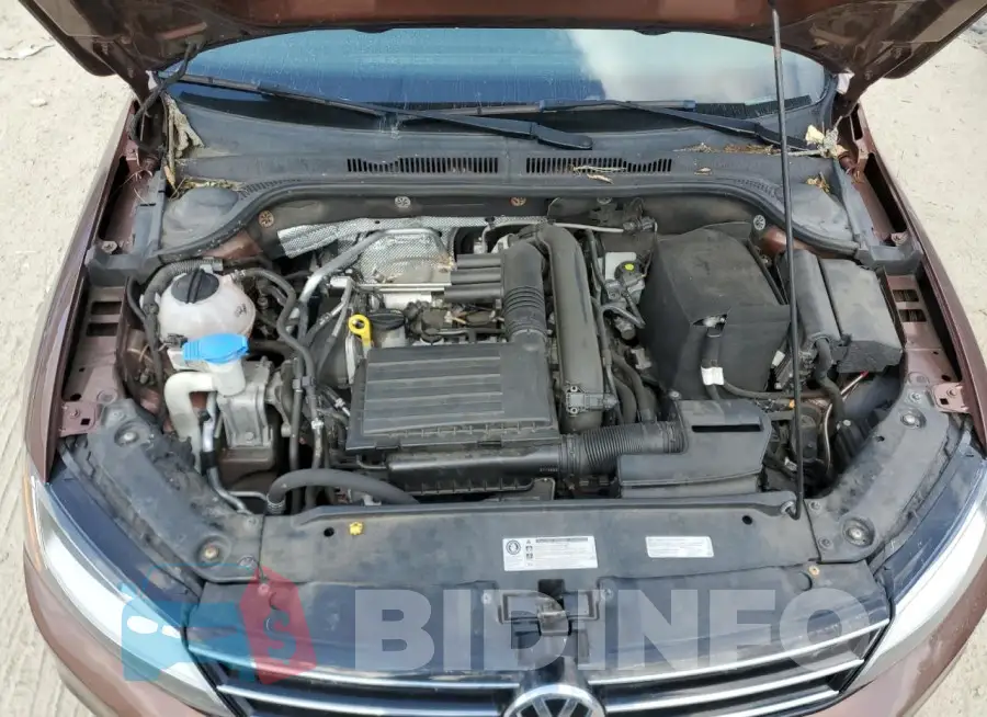 3VWDB7AJ4HM405702 Photo# 11