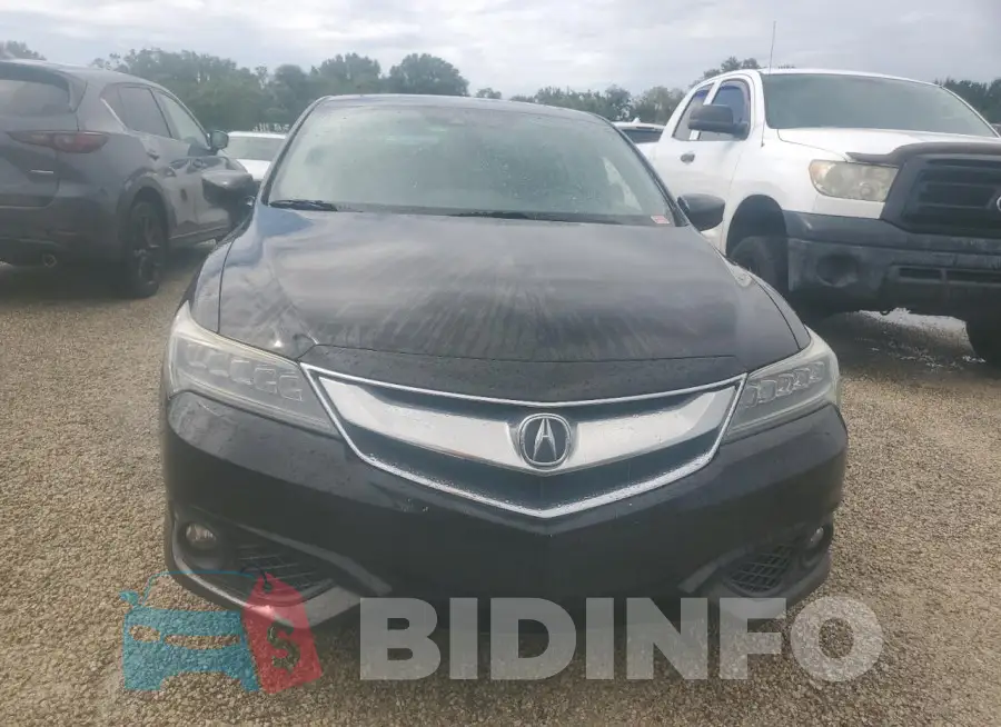 19UDE2F82GA008201 Photo# 5