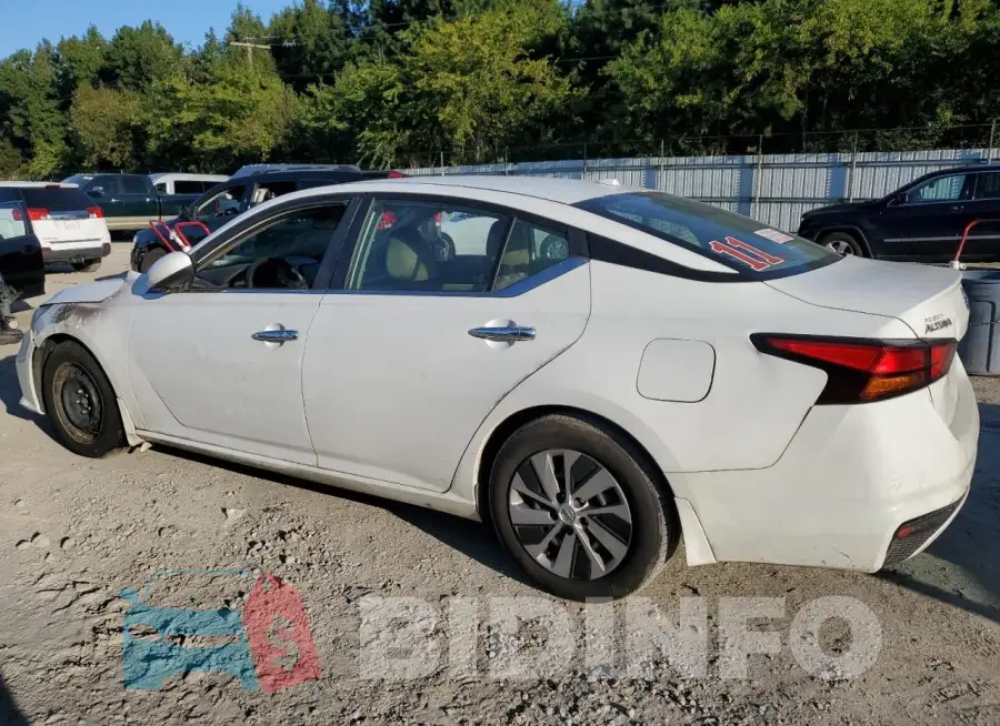 1N4BL4BVXKC139026 Photo# 2