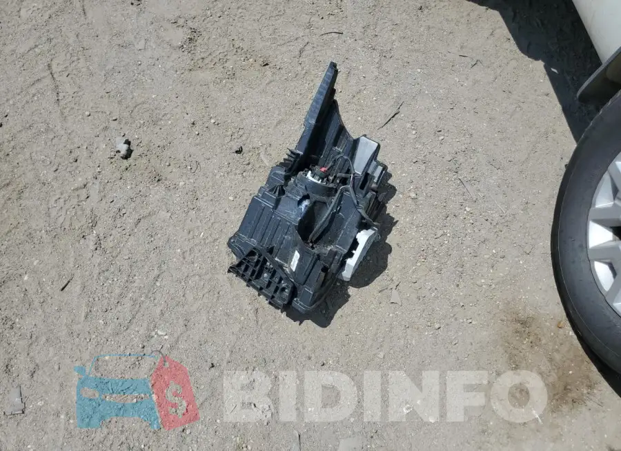 1N6ED1FK1PN659143 Photo# 12