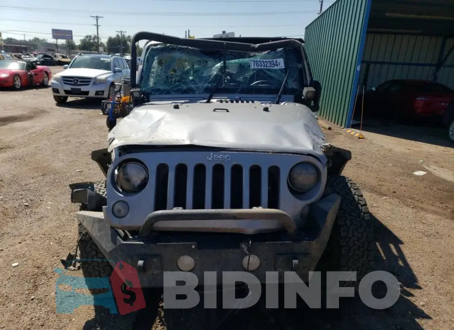 1C4BJWFG8FL551555 Photo# 5
