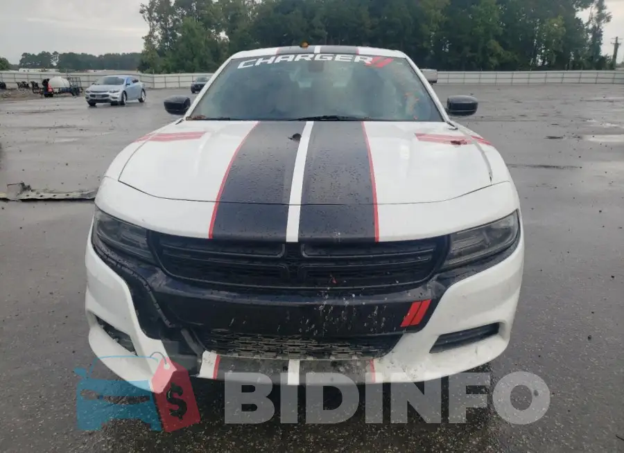 2C3CDXBG5KH614985 Photo# 5