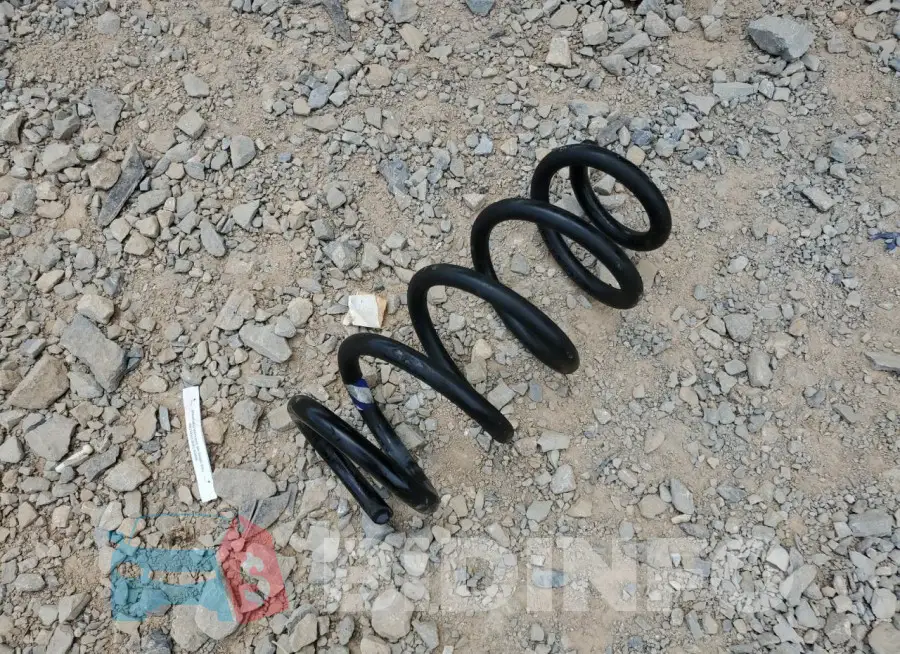 2C3CDXCT3JH260717 Photo# 12