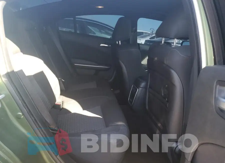 2C3CDXCT8PH512843 Photo# 10