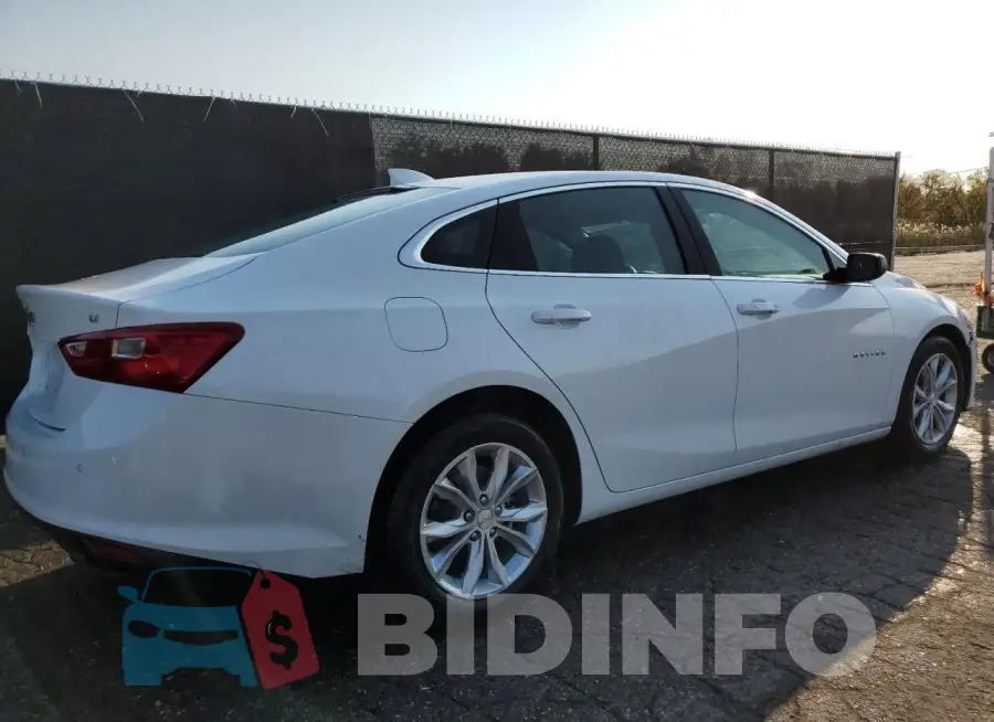 1G1ZD5ST0RF216241 Photo# 3