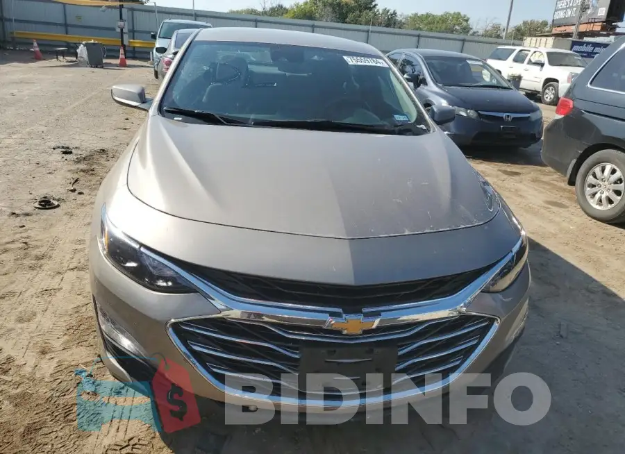 1G1ZD5ST9PF180241 Photo# 5