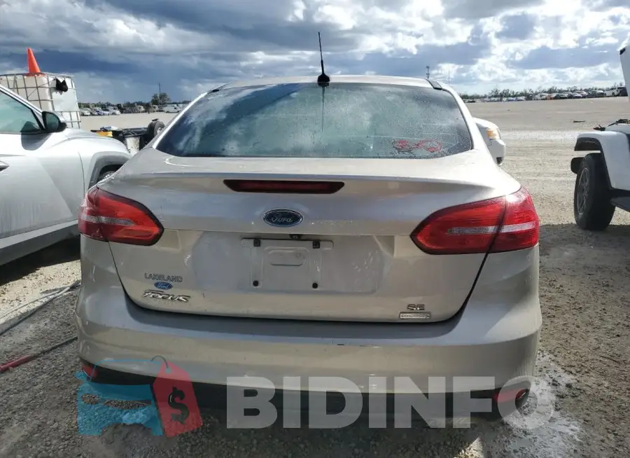 1FADP3FEXJL275608 Photo# 6