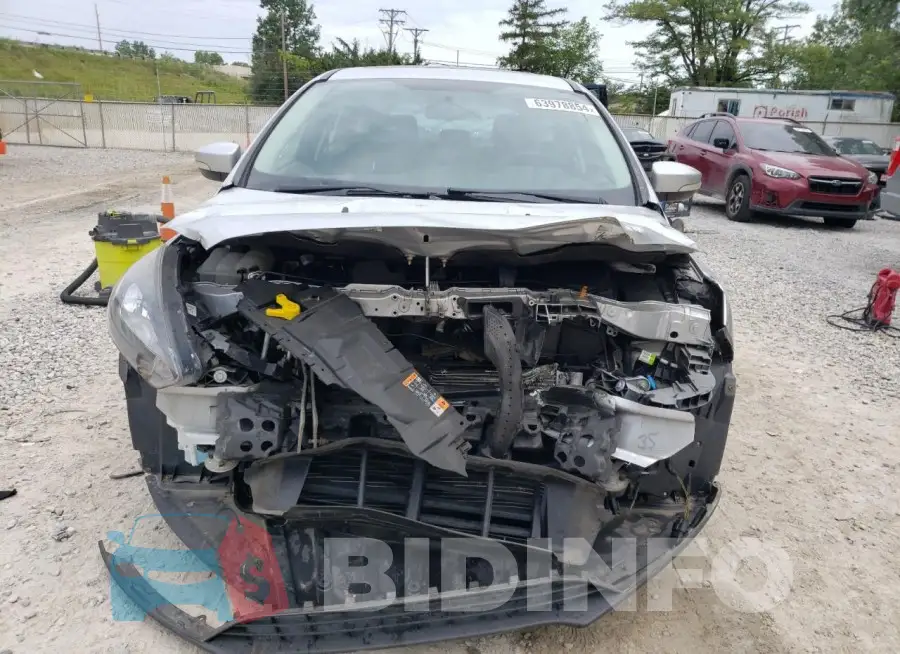 1FADP3M27HL313041 Photo# 5