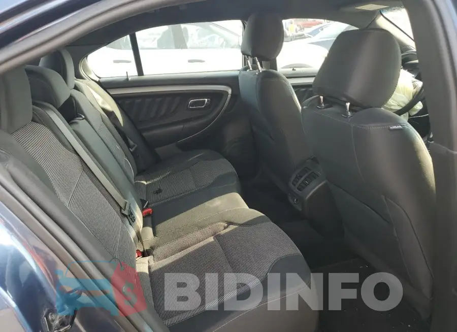 1FAHP2E89JG115042 Photo# 10
