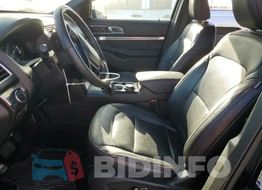 1FM5K8GT4JGB27160 Photo# 7