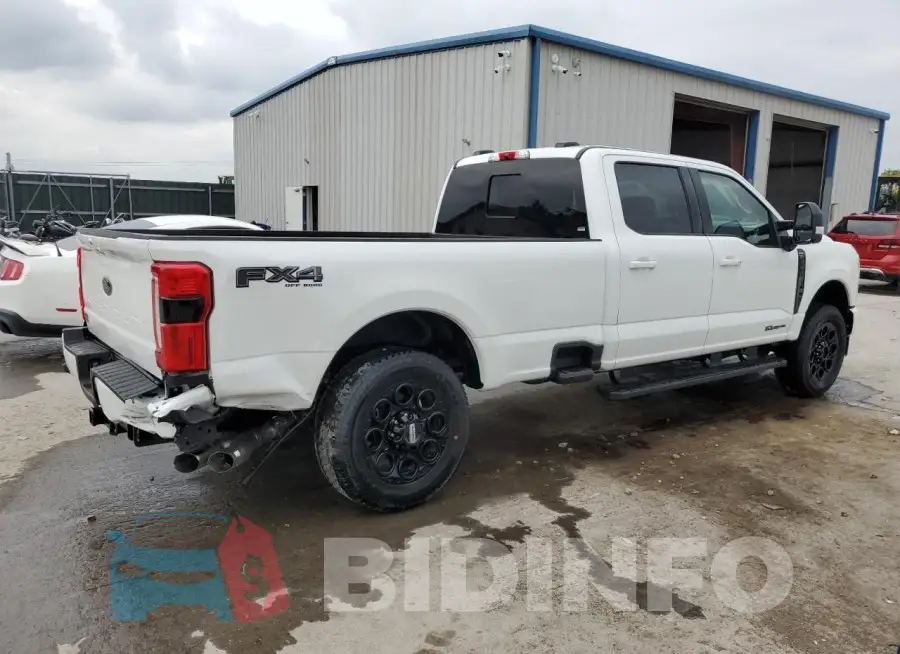 1FT8W3BT1RED69735 Photo# 3