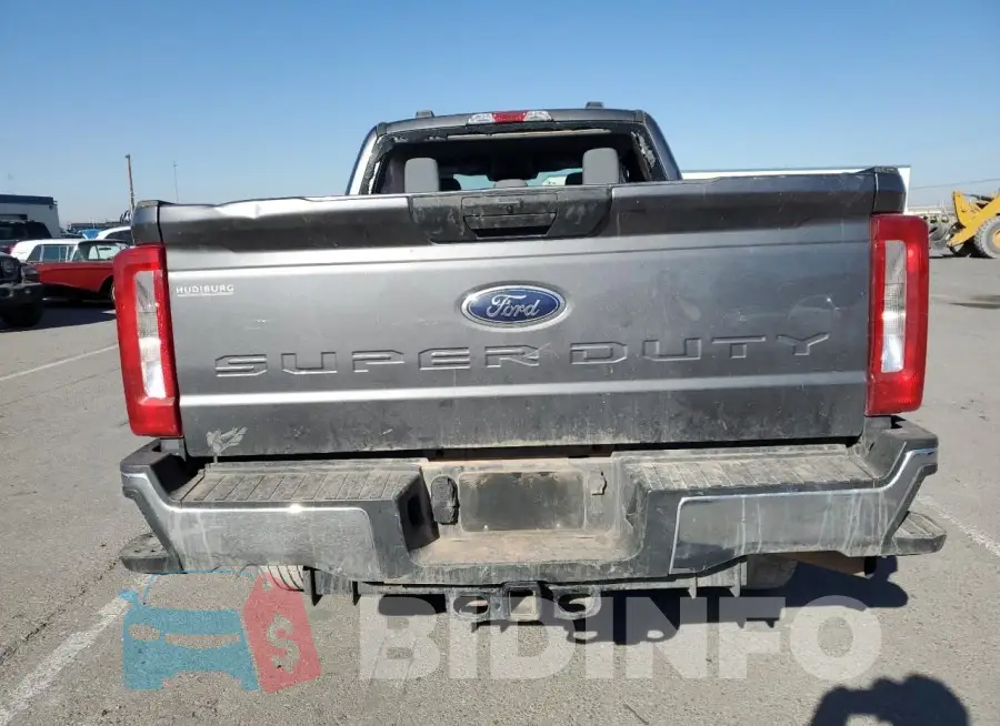 1FT8X3BA6PED15808 Photo# 6
