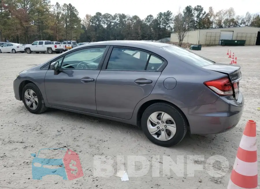 19XFB2F50FE004777 Photo# 2