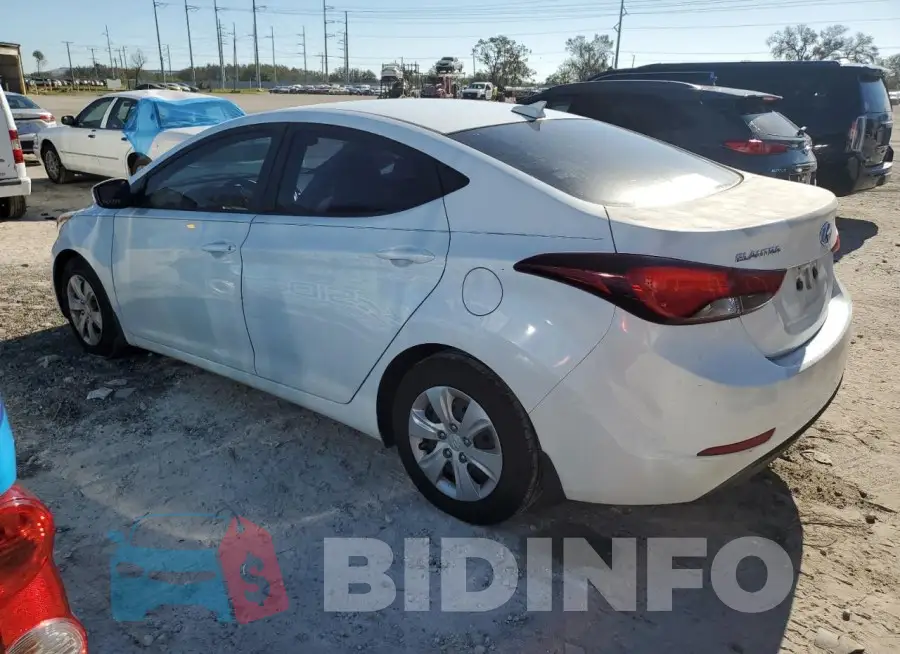 5NPDH4AE2GH733773 Photo# 2