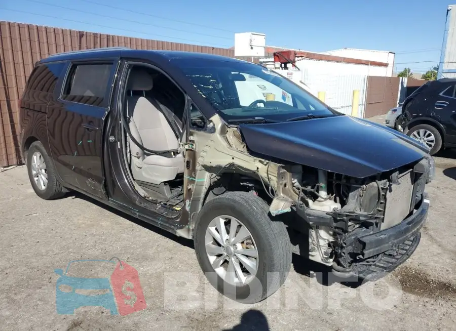 KNDMB5C19G6165906 Photo# 4