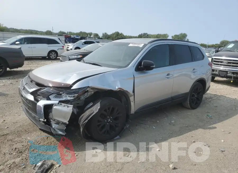 JA4AD3A31JZ060721 Photo# 1