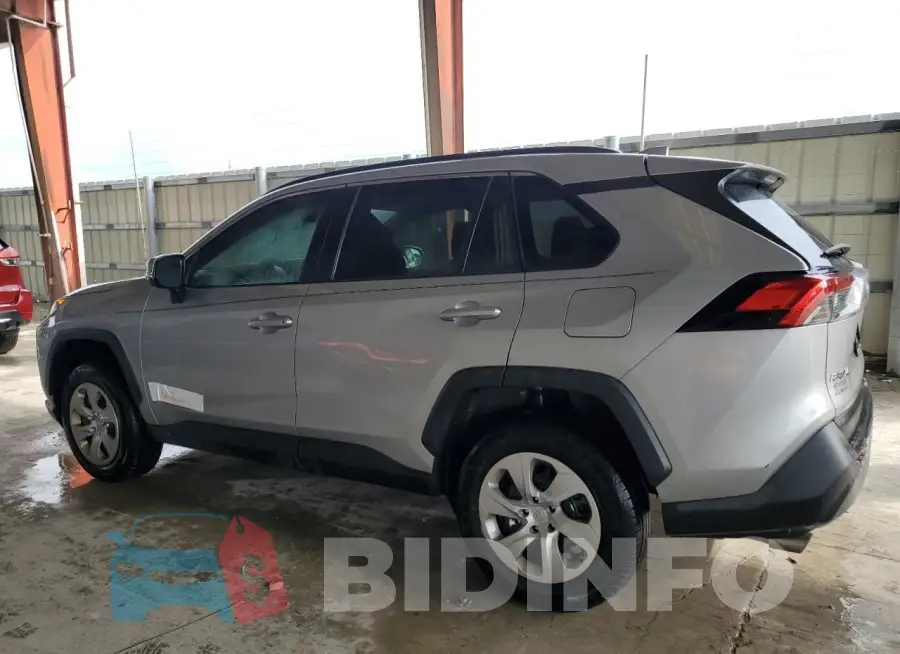 2T3K1RFV8KW057414 Photo# 2