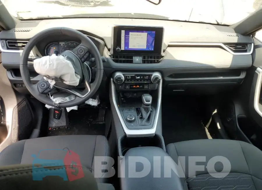 4T3T6RFV9RU151303 Photo# 8