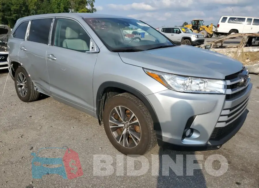 5TDBZRFH4JS855153 Photo# 4