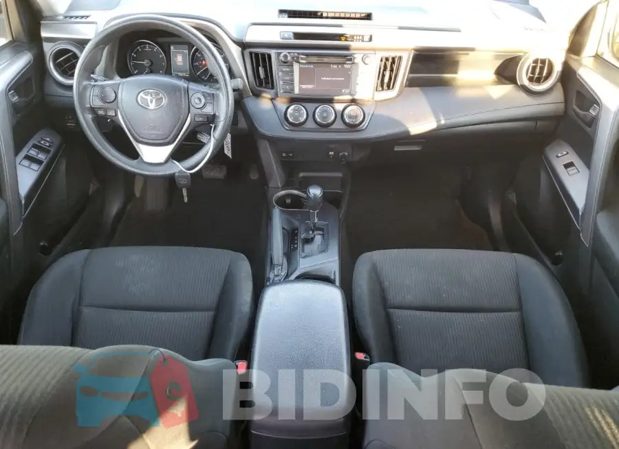 JTMZFREV7HJ702014 Photo# 8