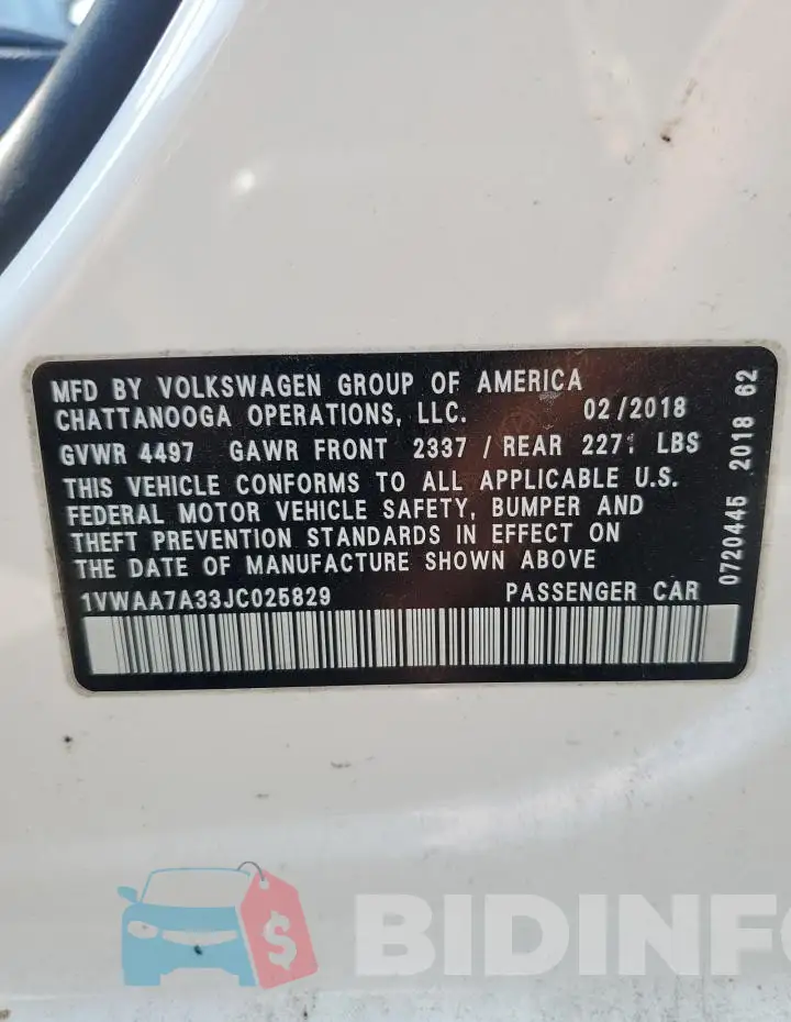 1VWAA7A33JC025829 Photo# 13