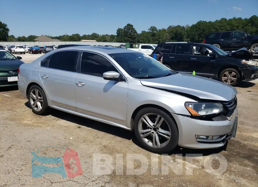 1VWBS7A37FC042884 Photo# 4