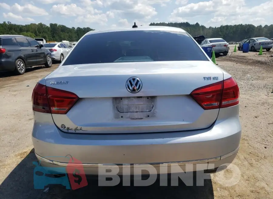 1VWBS7A37FC042884 Photo# 6