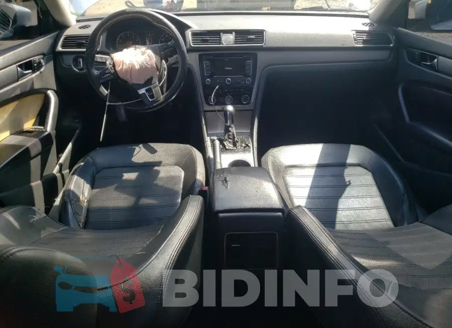 1VWBS7A37FC042884 Photo# 8