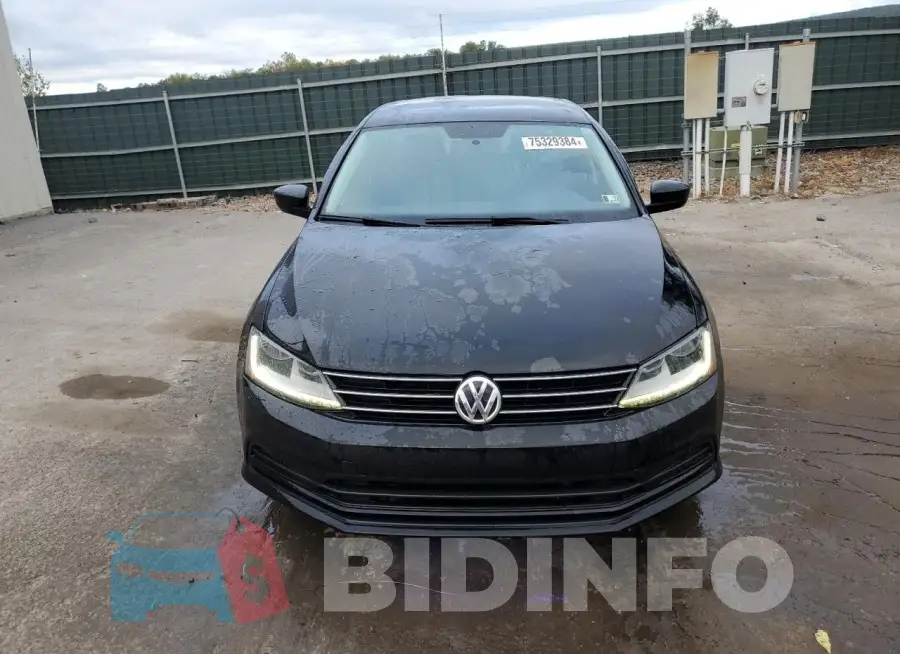 3VW2B7AJ4HM355889 Photo# 5