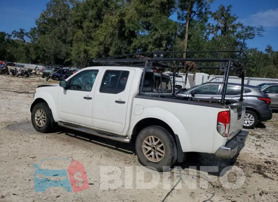 1N6AD0EV9JN710870 Photo# 2