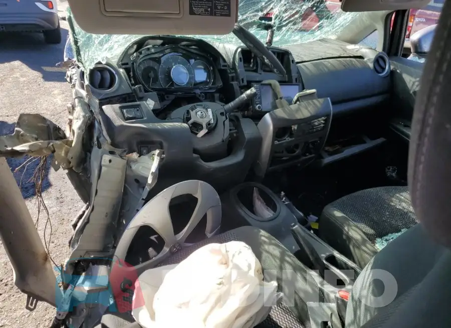 3N1CE2CP5KL360926 Photo# 8