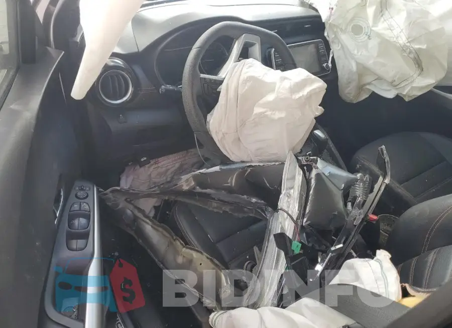 3N1CP5CU4JL504580 Photo# 8