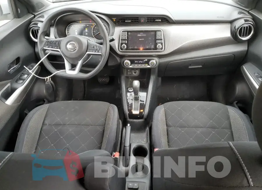 3N1CP5CU4JL539653 Photo# 8