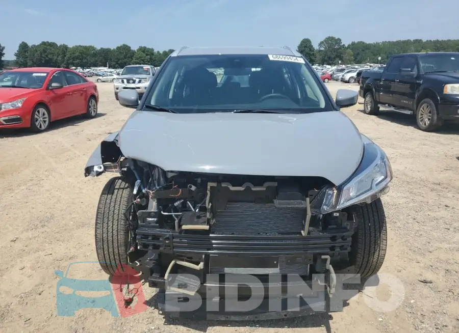 3N1CP5CV3RL571823 Photo# 5